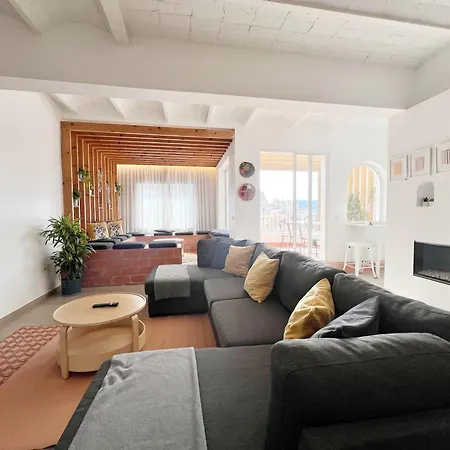 Plaza Cataluna Penthouse Apartment