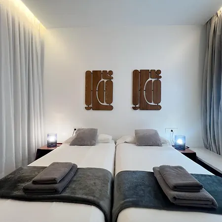 Plaza Cataluna Penthouse Apartment