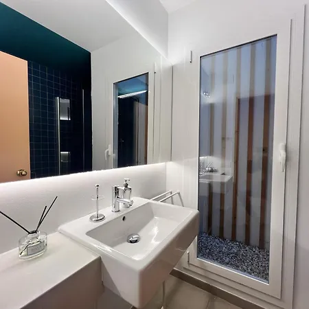 Plaza Cataluna Penthouse Apartment Barcelona